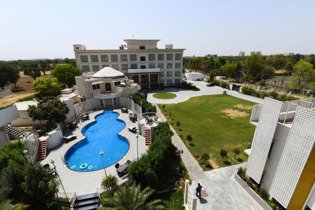 Stardom Resort Jaipur Ngoại thất bức ảnh