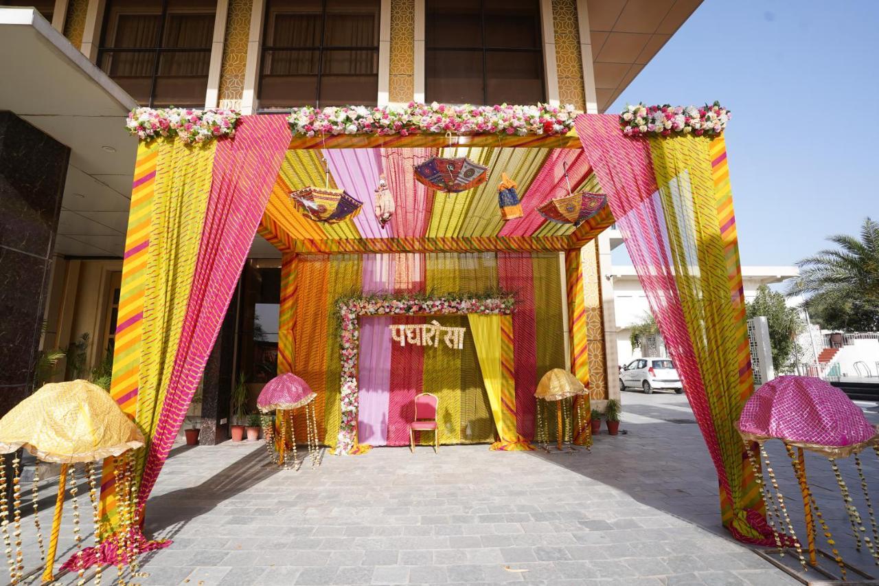 Stardom Resort Jaipur Ngoại thất bức ảnh